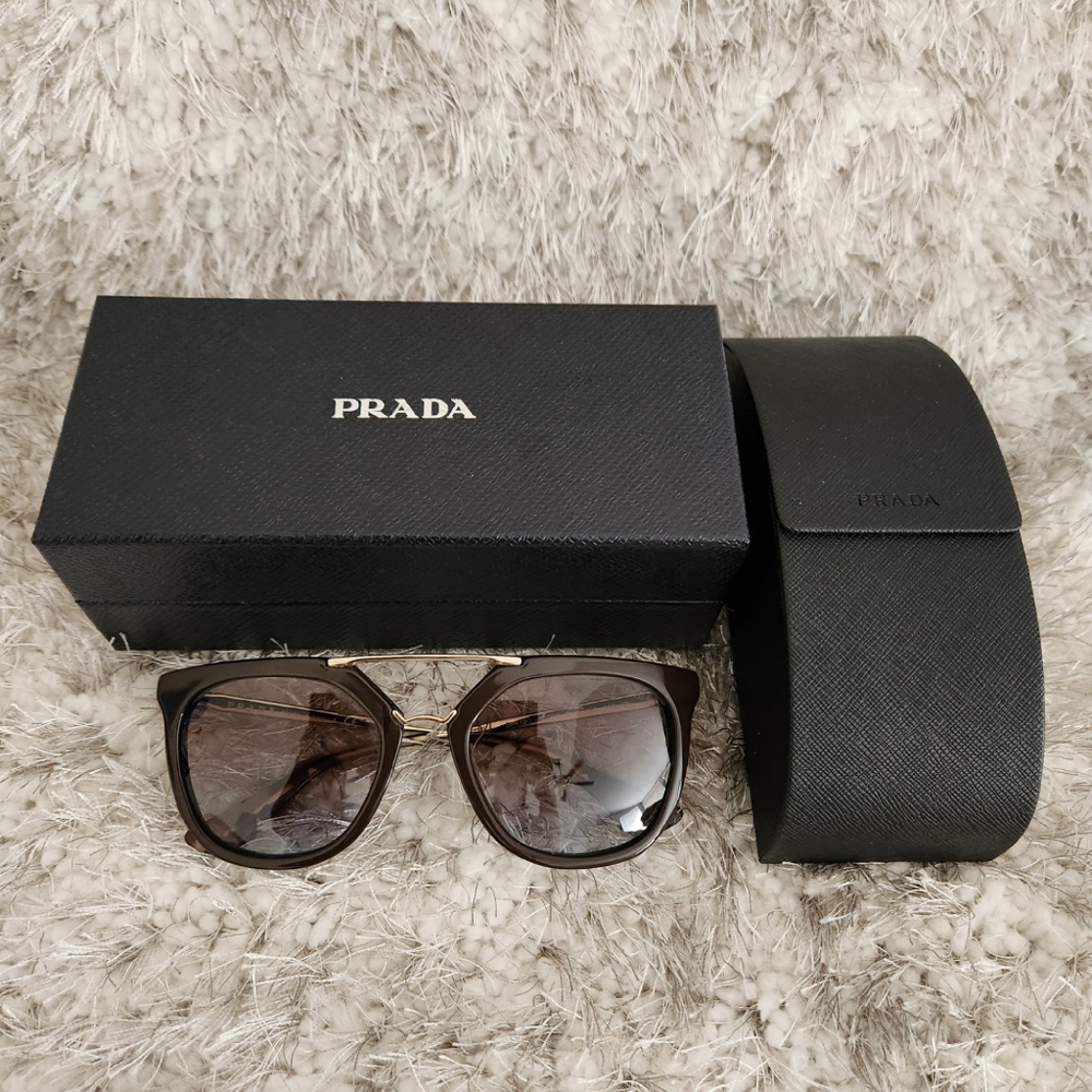 AUTHENTIC PRADA Cinema Collection SPR-13Q Sunglasses